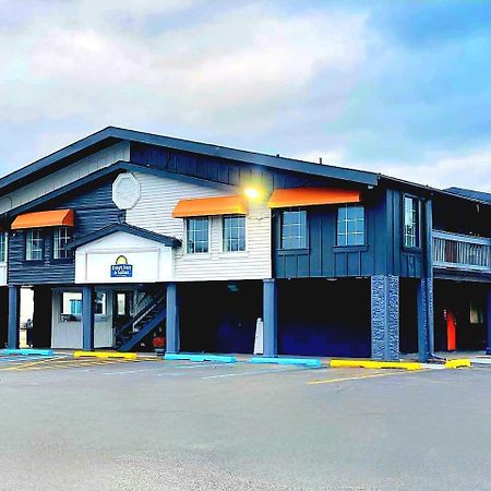 Days Inn And Suites By Wyndham פורט הורון מראה חיצוני תמונה